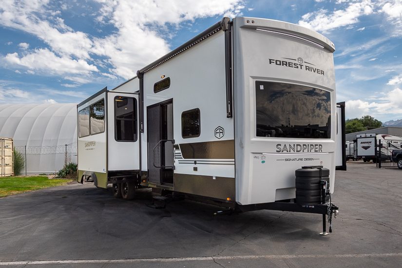 2027 Sandpiper 41